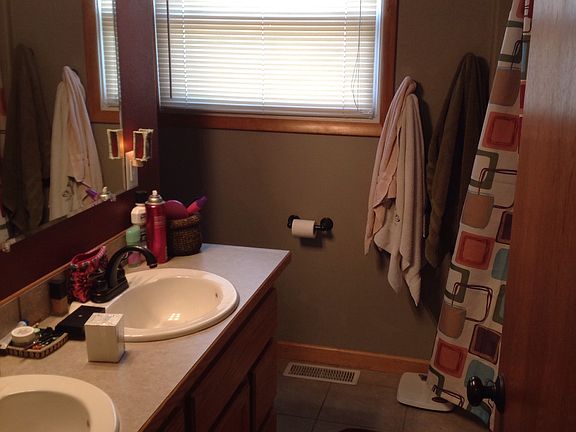 3rd image of 1209 Palmer Dr
