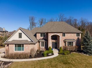 2308 Woodview Ln, Ann Arbor, MI 48108