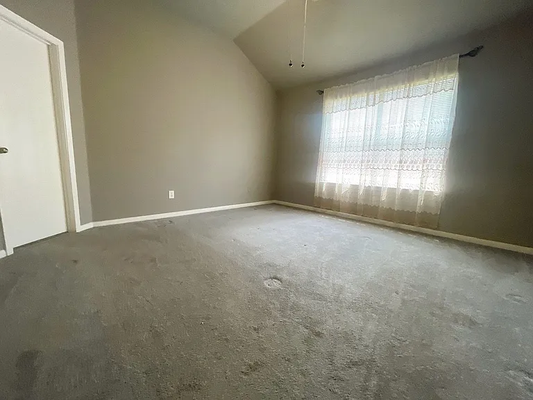 1410 Danby Heath Ln — Photo 21