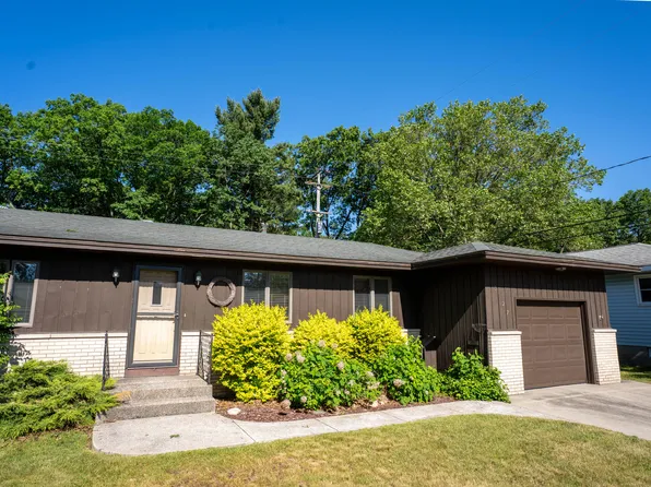 3127 Haverhill Ct, Muskegon, MI 49441