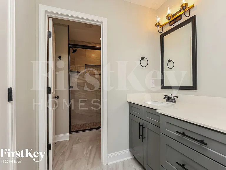 516 Dexter Dr — Photo 12