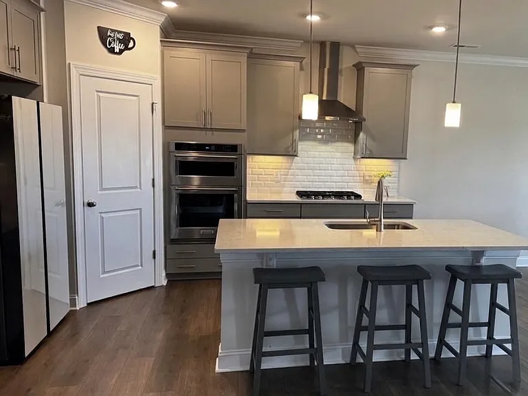 4667 Thatcher Woods Dr — Photo 6