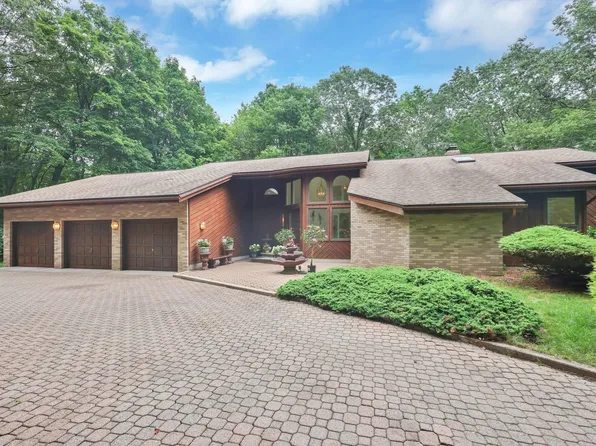 780 Birnie Ave, West Springfield, MA 01089