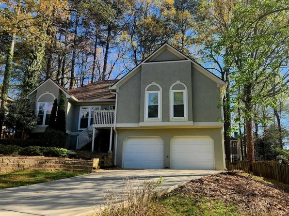 912 Feather Creek Ln, Woodstock, GA 30189