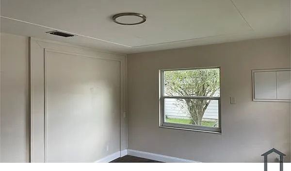 1317 E Dr Martin Luther King Jr Blvd — Photo 2
