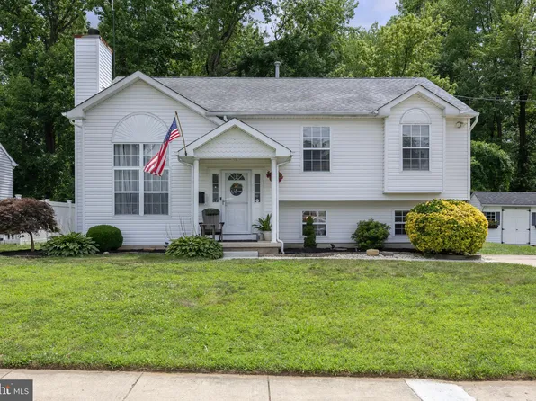 557 Prince St, Woodbury, NJ 08096