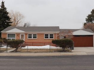 422 Ryan St, Rawlins, WY 82301