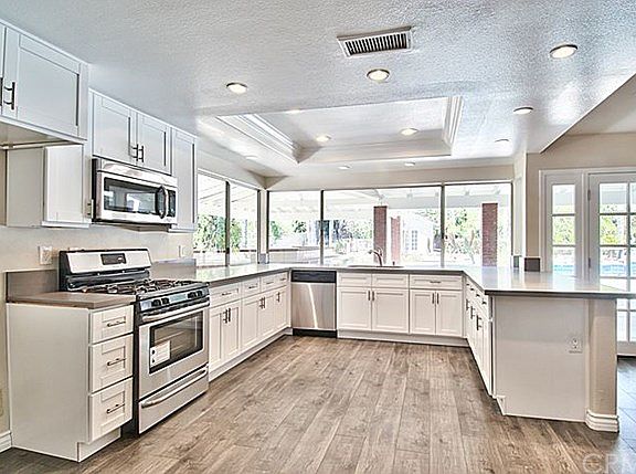 4th image of 1662 Laurel Canyon Cir