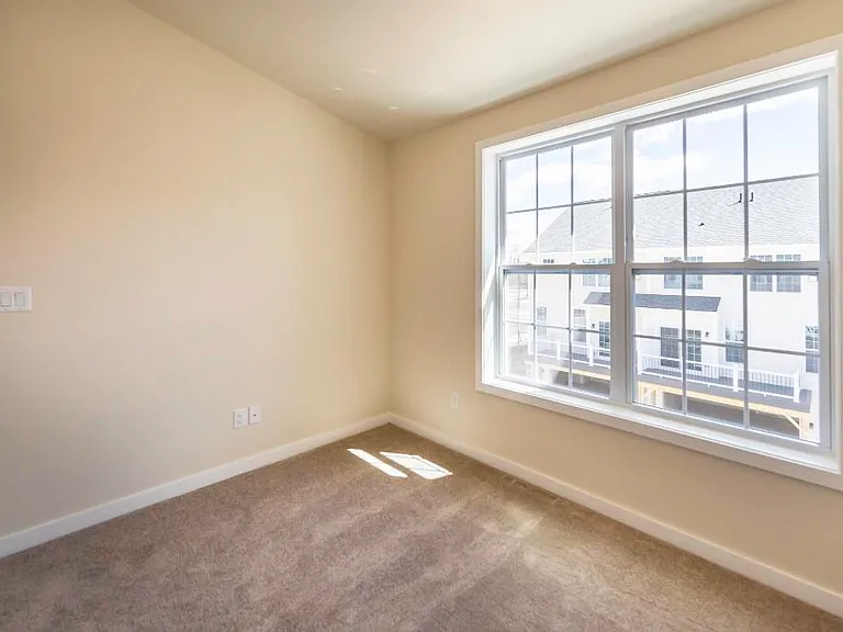 2843 Hardwick Rd — Photo 33