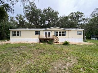 9628 Holden Park Rd, Hawthorne, FL 32640