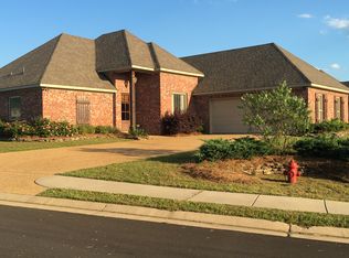 241 Grace Dr, Flowood, MS 39232