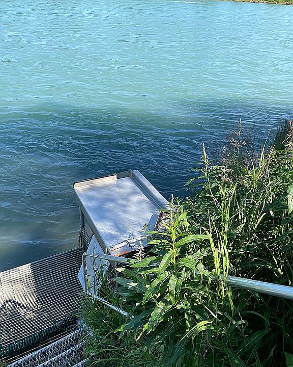 Undrgrnd water for clean tab