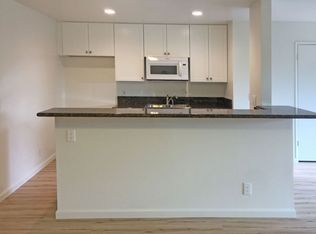 187 Monte Vista Ave #15, Costa Mesa, CA 92627