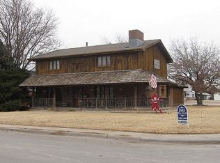 1221 S Fordham St, Perryton, TX 79070