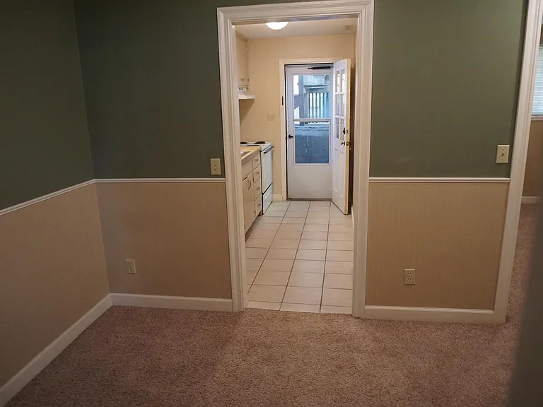 1509 Fairchild Ave — Photo 6