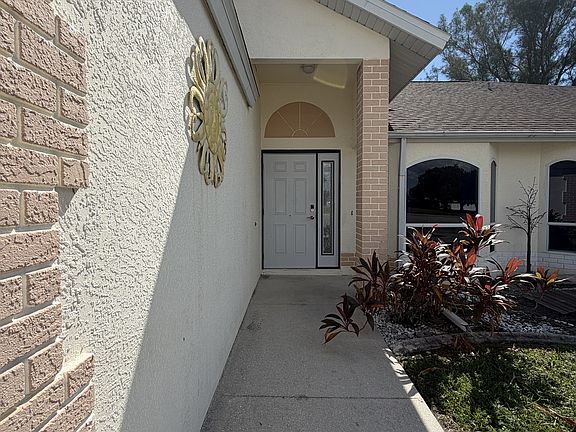 3rd image of 1418 Cape Coral Pkwy W