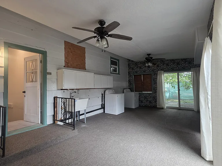 166 Draper St NE — Photo 29