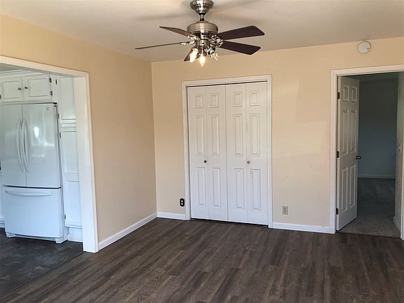 2nd image of 4481 Lake Earl Dr