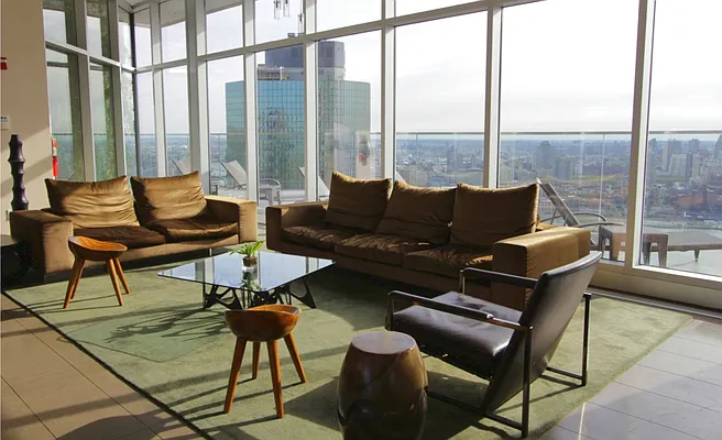 Rented by Platinvm Property Group New York | media 38