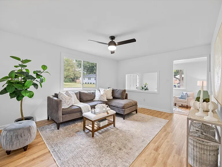 3437 Apache Dr — Photo 6