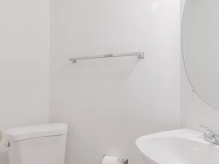 3290 Gina Pl — Photo 15