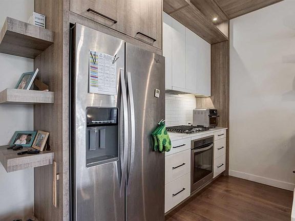 5th image of 2702 E 17th Ave SW #408