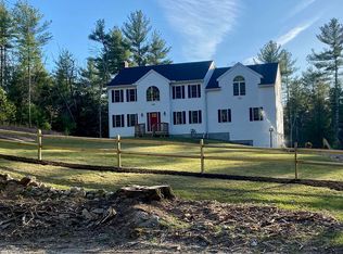 41 Orange St, Douglas, MA 01516