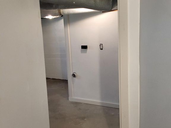 2nd image of 507 Hoover Ave #A