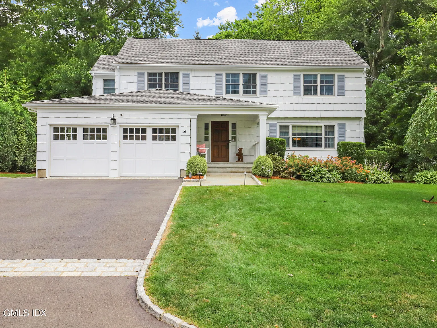 5 bed, 3.5 bath, 3100 sqft, $19,000 — Photo 1