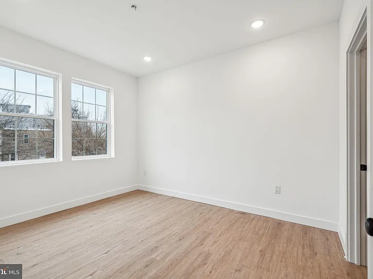 4181 Mantua Ave #2 — Photo 11