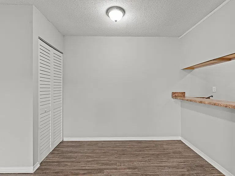 4205 Patton Rd SW — Photo 7