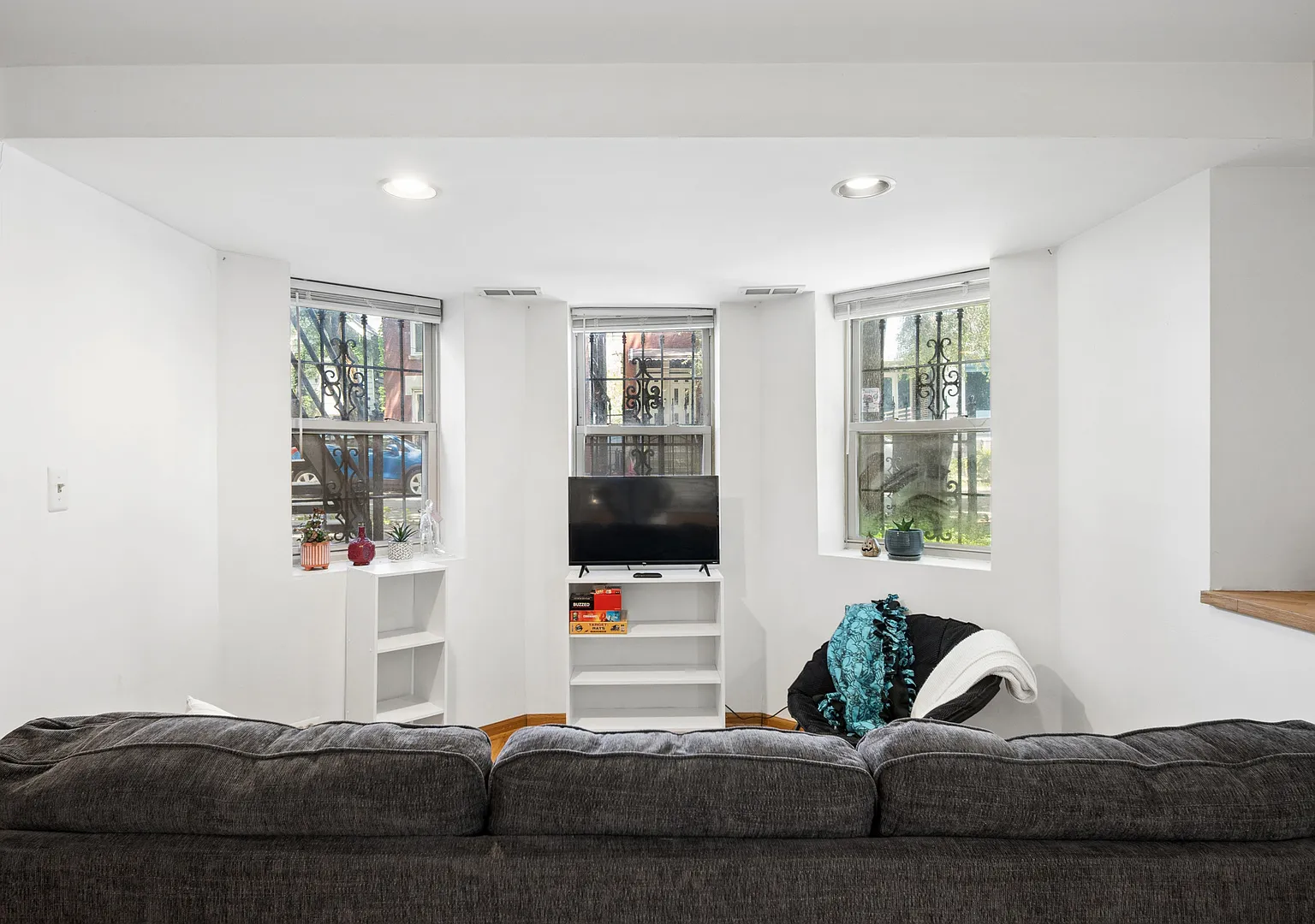 2 bed, 1000 sqft, $2,600 — Photo 4