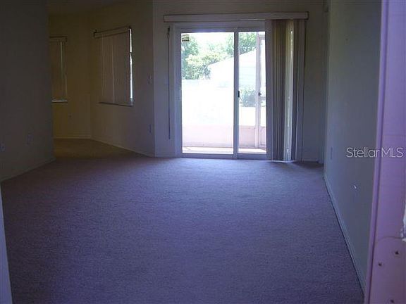 3rd image of 1604 Victoria Woods Dr