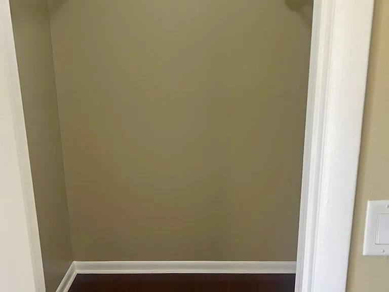 2318 Waterside Dr — Photo 16