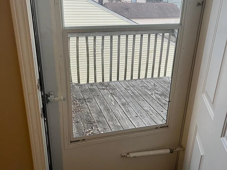 101 S McLean St #D — Photo 13