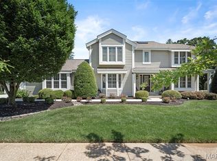 16231 Pepper View Ct, Chesterfield, MO 63005