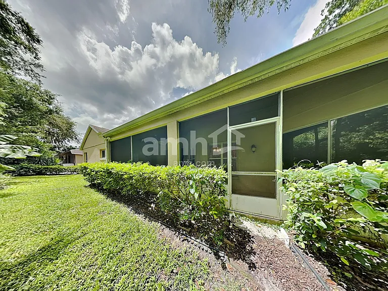 883 Moonluster Dr — Photo 26