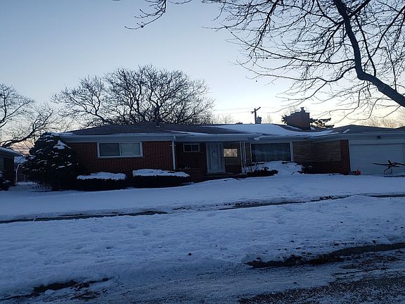 3rd image of 27914 Santa Ana Dr