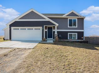 19899 Daggett Ave, Conklin, MI 49403