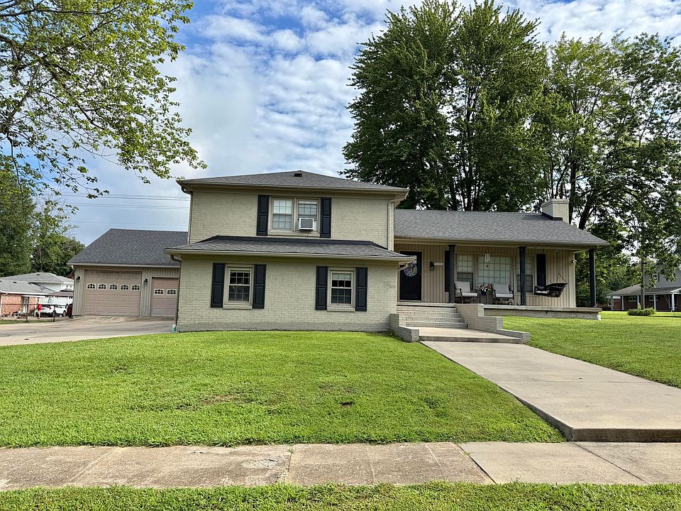1st image of 1333 Cherry Dr