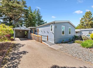 504 Puerto Vista Dr, Coos Bay, OR 97420