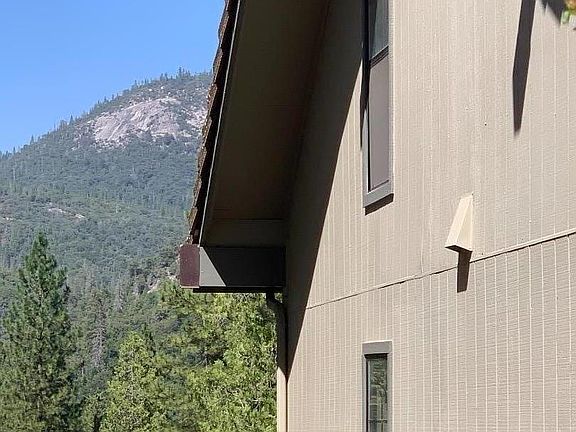 3rd image of 40586 Saddleback Rd