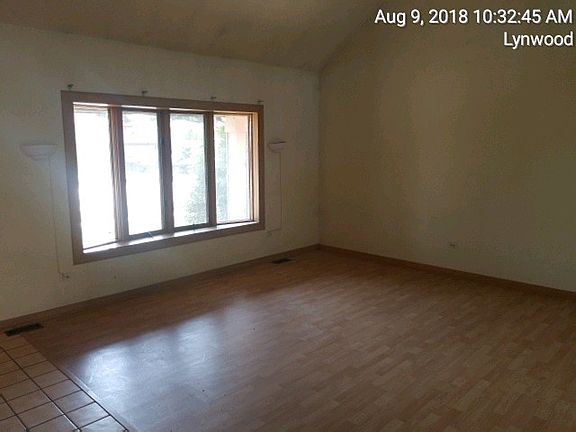2nd image of 2632 Surf Ct
