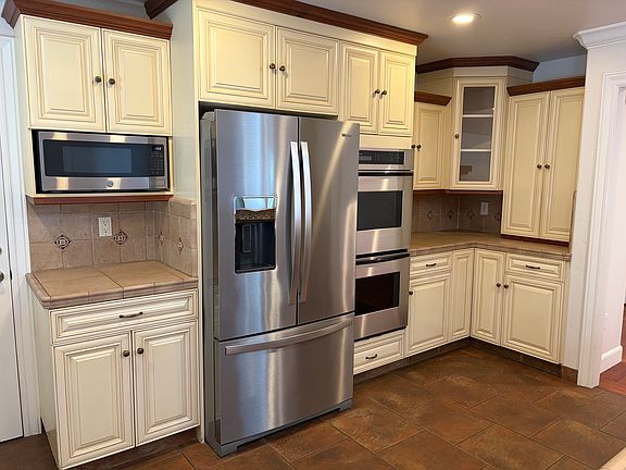5th image of 1578 Garden Glen Way