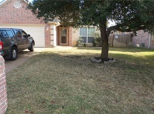 114 Rugen Ln, College Station, TX 77845