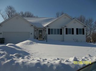 10994 Fairview Ave, Osceola, IN