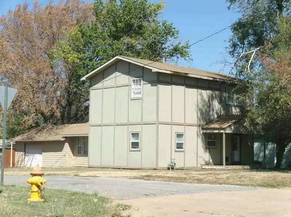 1102 N Jefferson Ave, Wellington, KS 67152