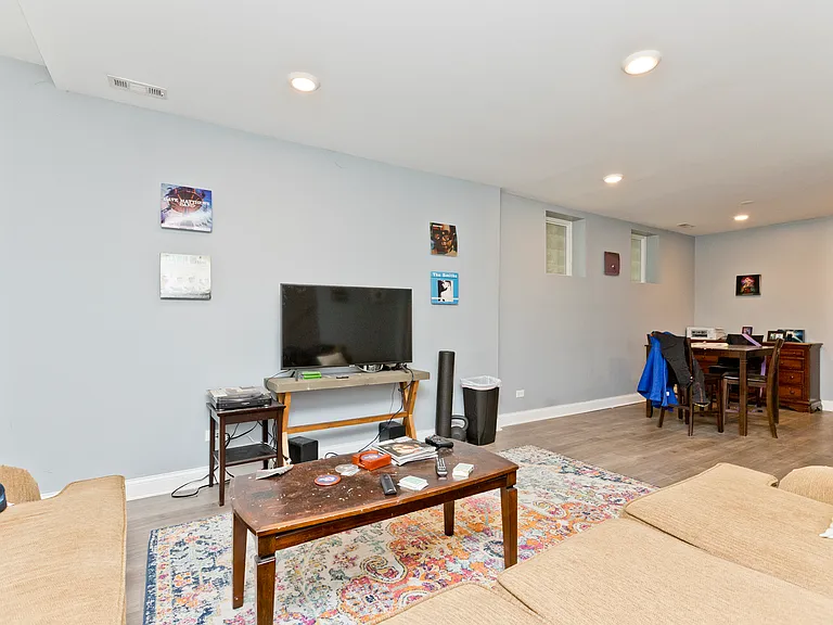 857 W Wrightwood Ave #1 — Photo 10