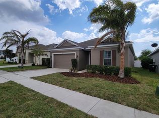 1027 Grand Hilltop Dr, Apopka, FL 32703