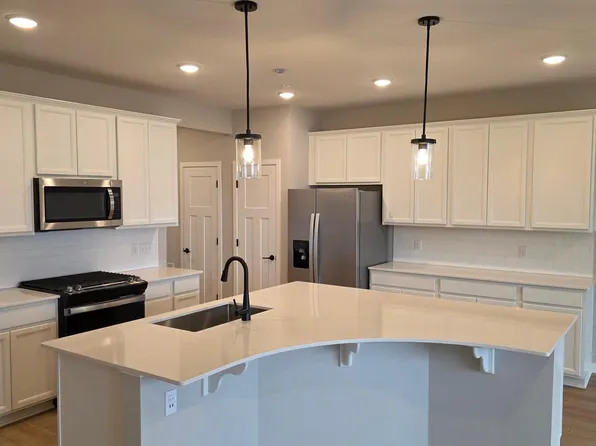 19194 Goldenrod Ln, Corcoran, MN 55374